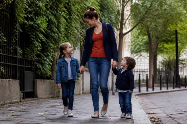Skinny : comment bien le porter au quotidien en famille