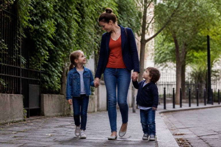 Skinny : comment bien le porter au quotidien en famille